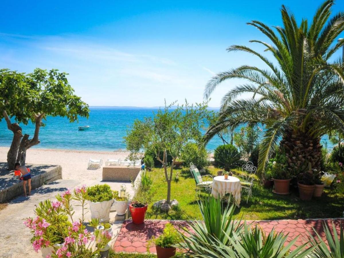 Mintos Luxury Resort ポドストラナ エクステリア 写真